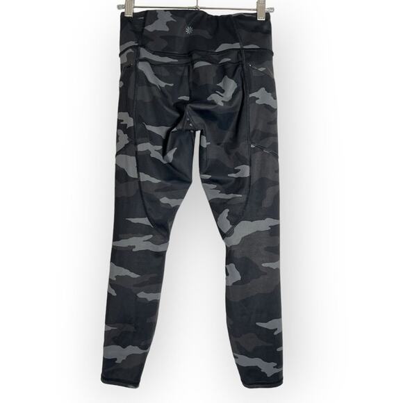 Athleta Camo Contender 7/8 Tight SIZE XSP Petite Black Gray Yoga Pants Workout - Picture 2 of 10